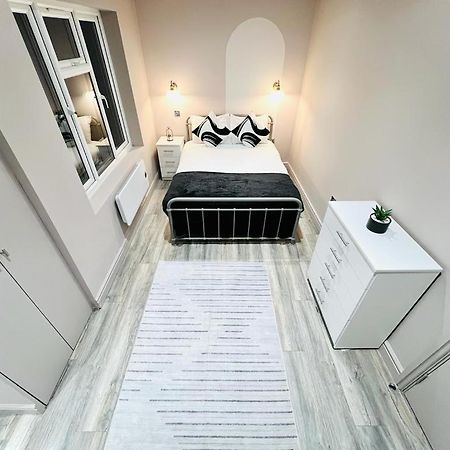 London Crescent House Top Location Ensuites Rooms Great Value ภายนอก รูปภาพ