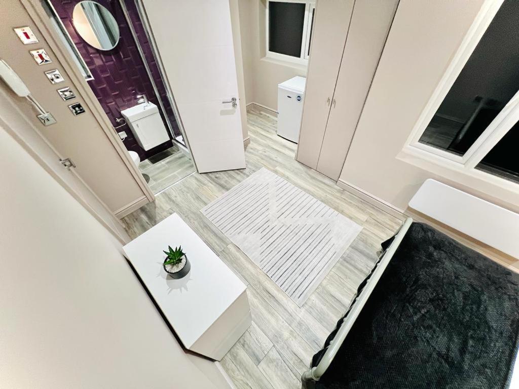 London Crescent House Top Location Ensuites Rooms Great Value ภายนอก รูปภาพ