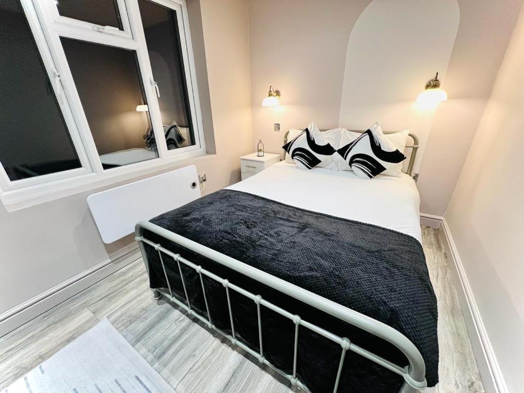 London Crescent House Top Location Ensuites Rooms Great Value ภายนอก รูปภาพ