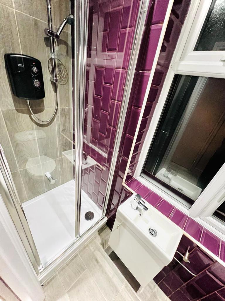 London Crescent House Top Location Ensuites Rooms Great Value ภายนอก รูปภาพ